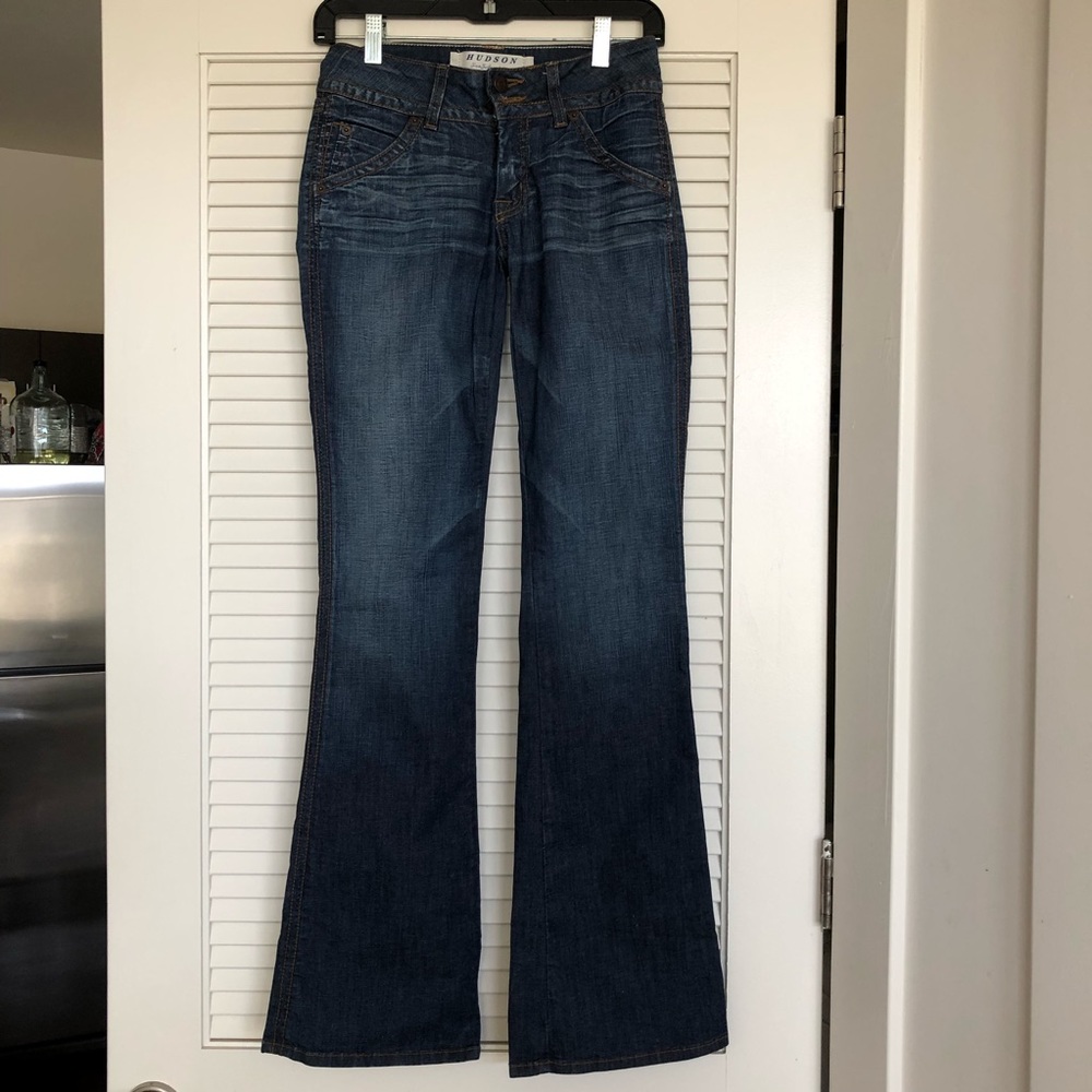 Hudson Signature Boot Cut Jeans Preowned ,like new